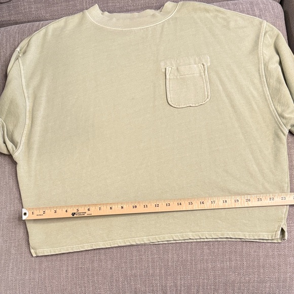 Old Navy Cream Waffle-Knit Crew Pullover - Picture 5 of 6